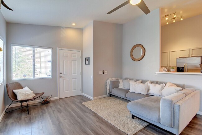 Photo - 7450 S Eastern Ave