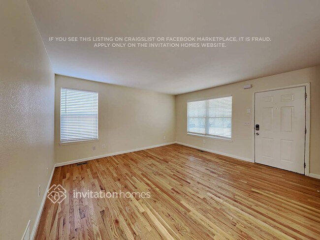 Photo - 9659 Marion Way