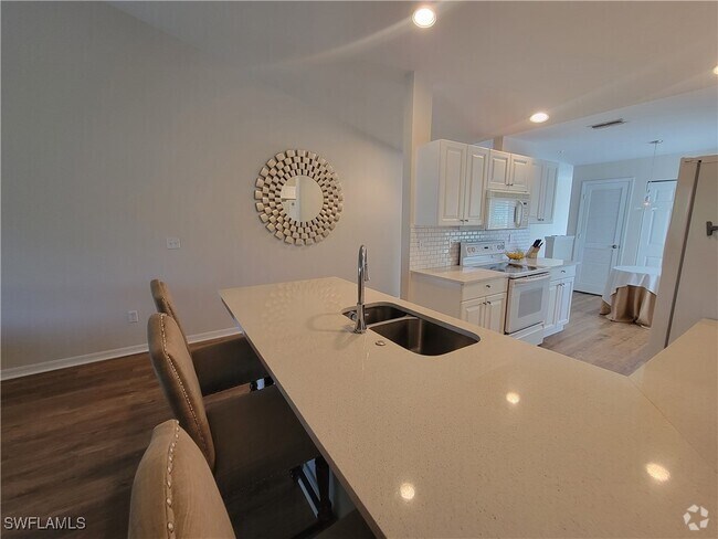 Building Photo - 4950 Deerfield Way Unit D-202 Rental