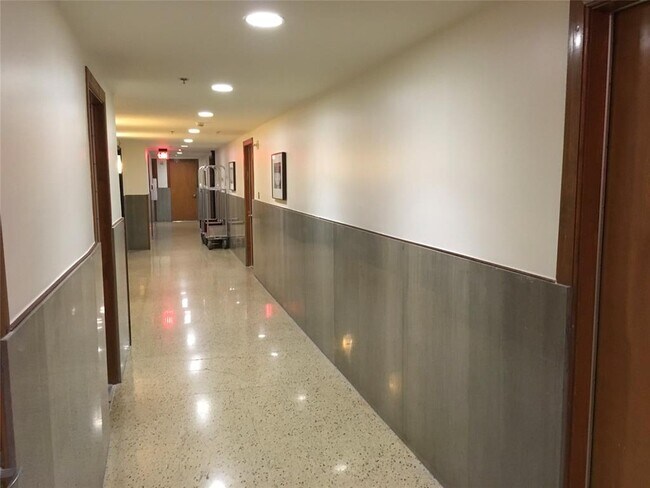 Photo - 710 Colorado St Unidad 2I