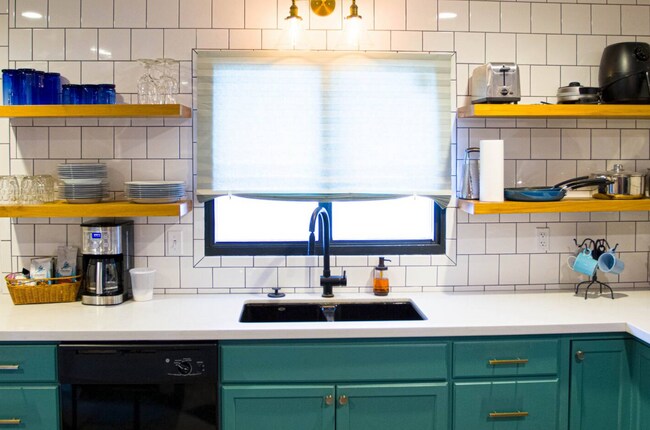 Photo - 710 S 2nd St