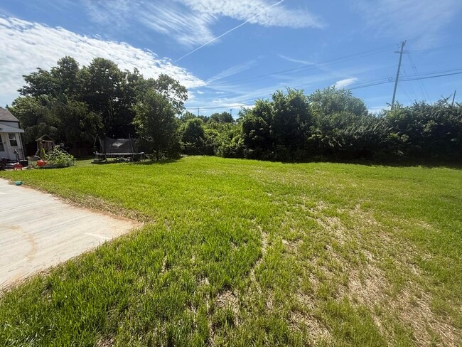Photo - 103 Valley St