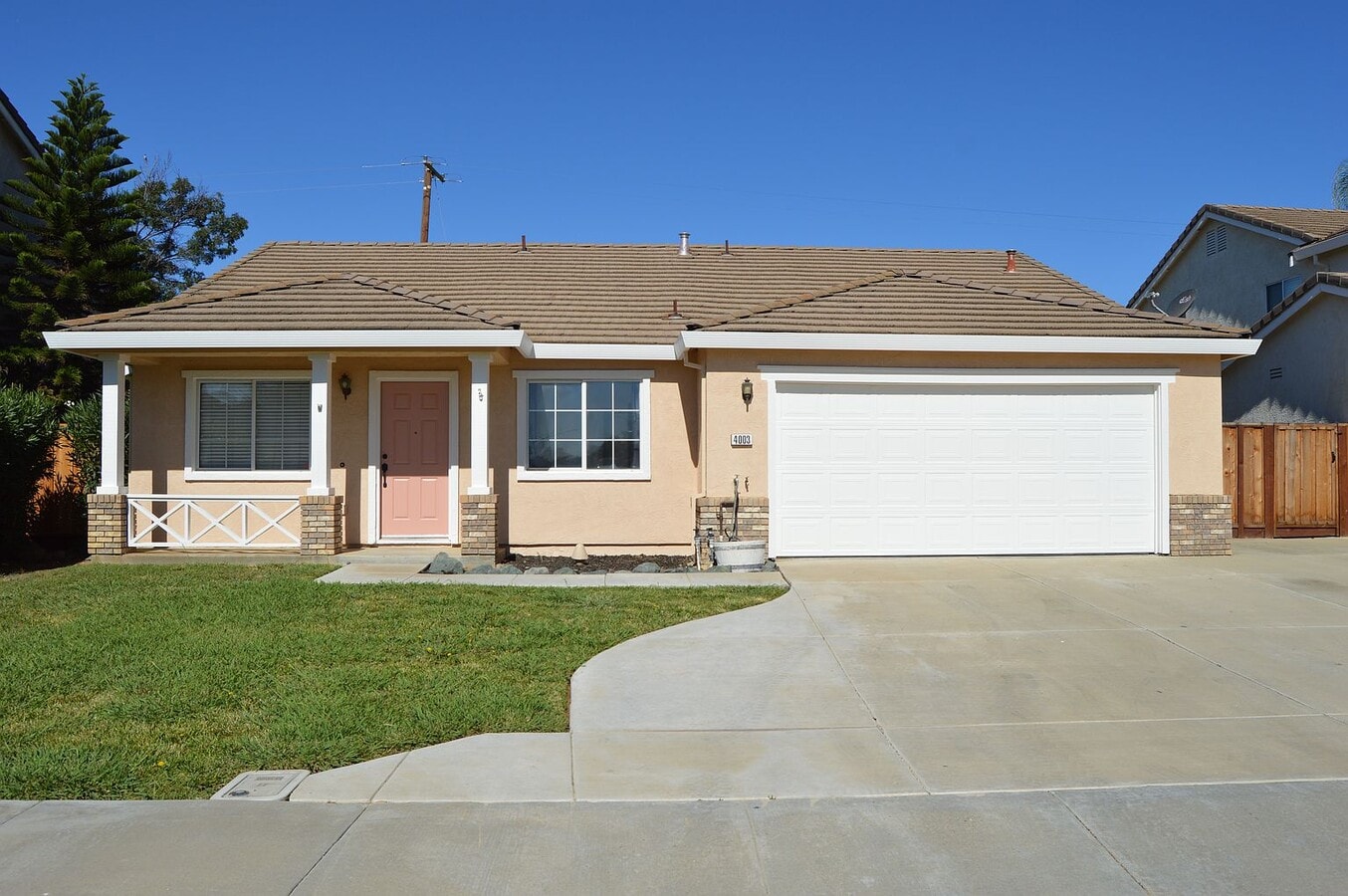 Photo - 4003 N Coral Ct