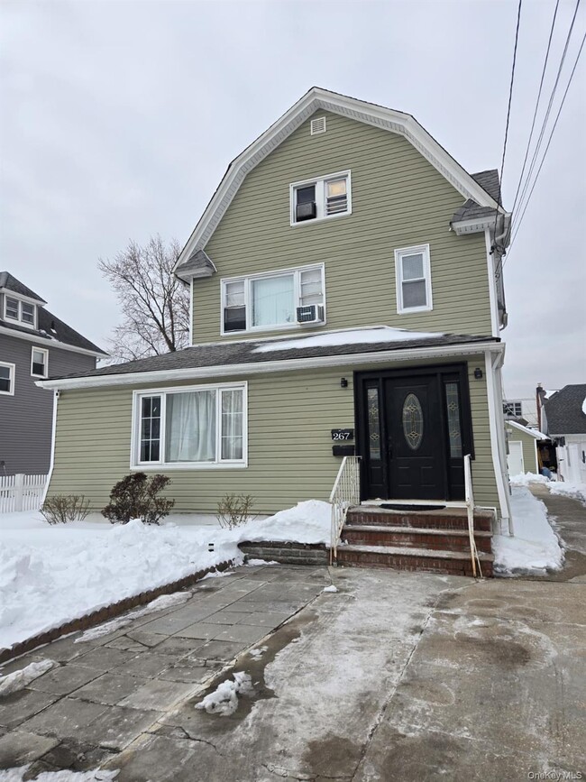 Building Photo - 267 Denton Ave