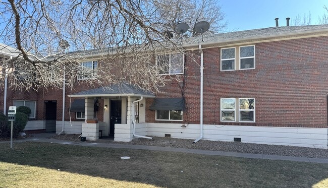 Photo - 1440 Galena St