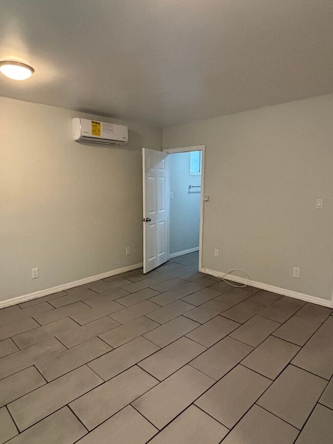 Photo - New Construction 1 Bedroom 1 Bath Backhouse