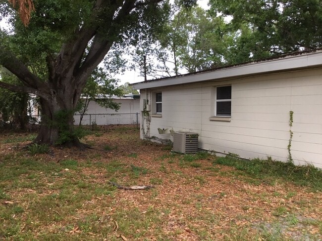 Photo - 1703 Carnegie Cir