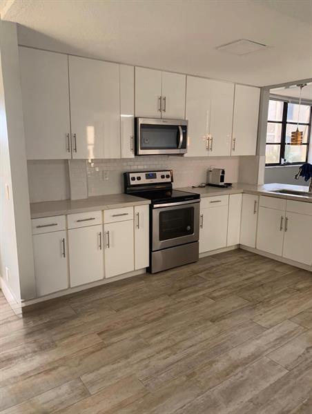 Photo - 6475 W Oakland Park Blvd Unidad 401