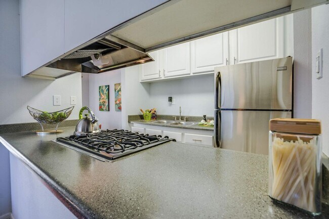 Photo - Twenty One 41