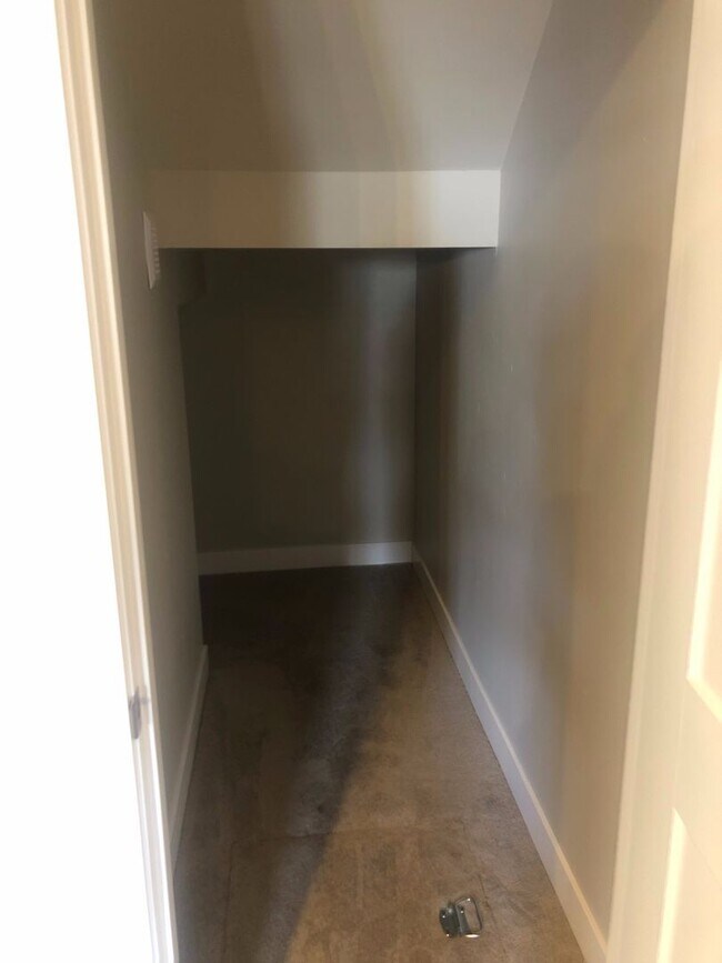 Photo - 20136 Reed Ln