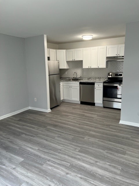 Photo - Beverly Gardens