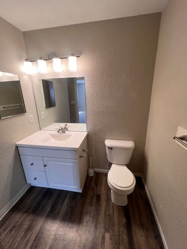 River Oaks Trails Apartments Galesburg, IL