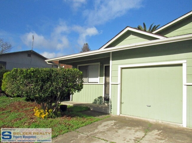 Photo - 744 El Rio St Apartment Unit #B