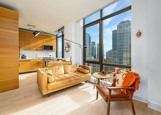 Building Photo - 10 Provost St Unit PH04