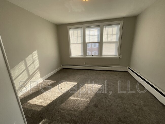 Photo - 51 Chambersburg St