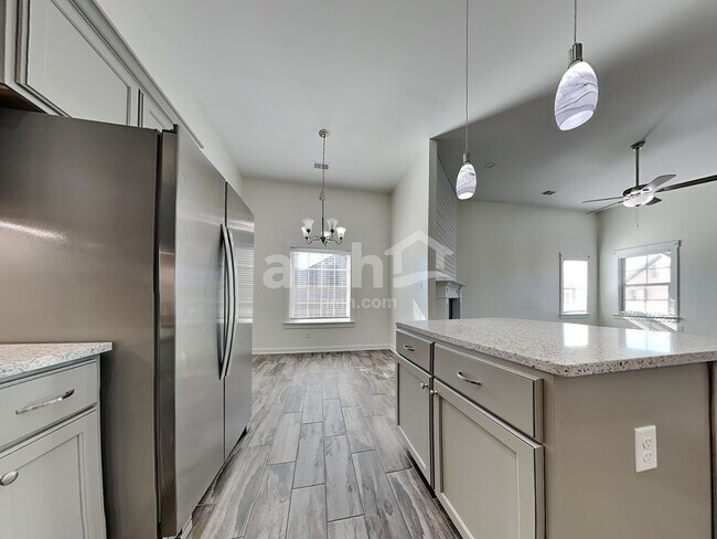 Photo - 2653 Molly Ln