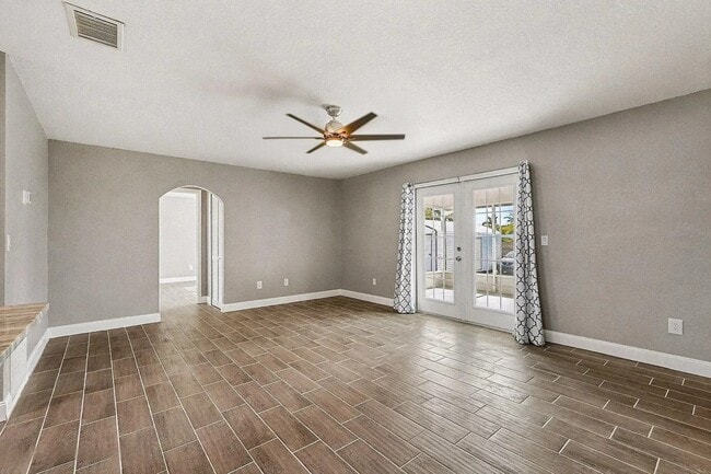 Photo - Newgate Street Northwest