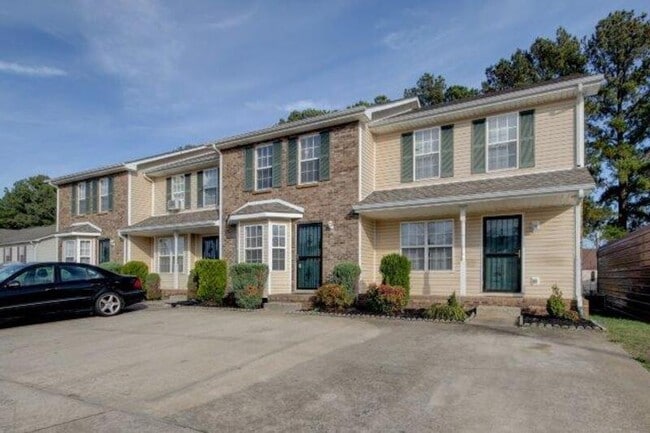 Building Photo - 2107-1 Ringgold Court