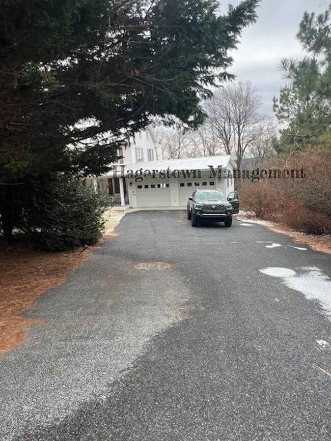 Photo - Beautiful Home in Blue Ridge Summit