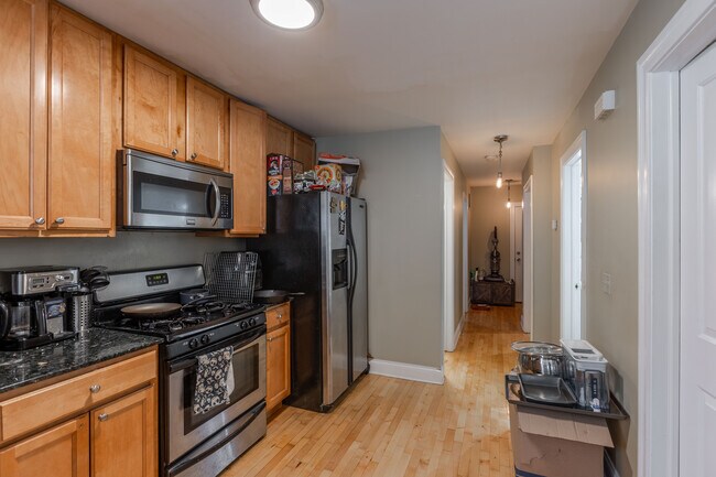 Photo - 1059 W Fry St Unit 1