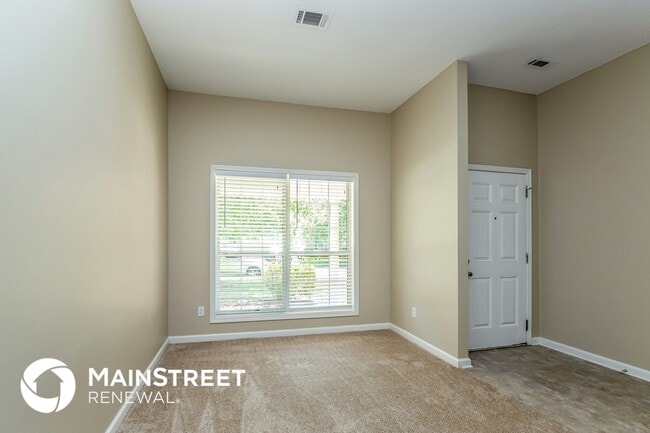 Photo - 3571 Walnut Creek Way