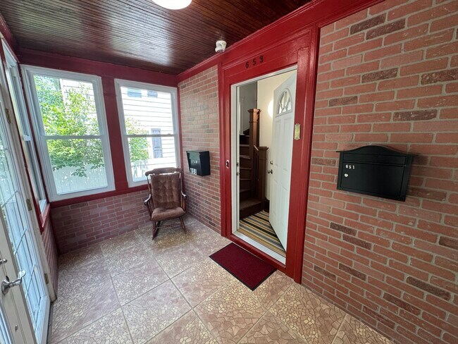 Photo - 653 Pleasant Valley Pky Unit 653A