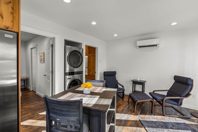 Photo - 1423 SE Lostine Cir Unit 1423 Lostine ADU