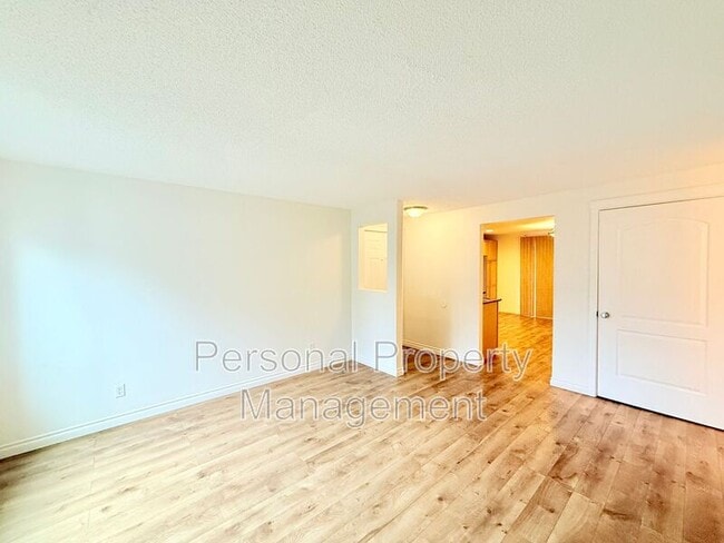 Photo - 5413 NE 34th St Unit A