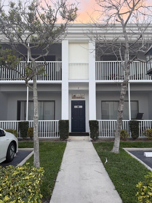 Building Photo - 110 Cypress Club Dr Unit 131