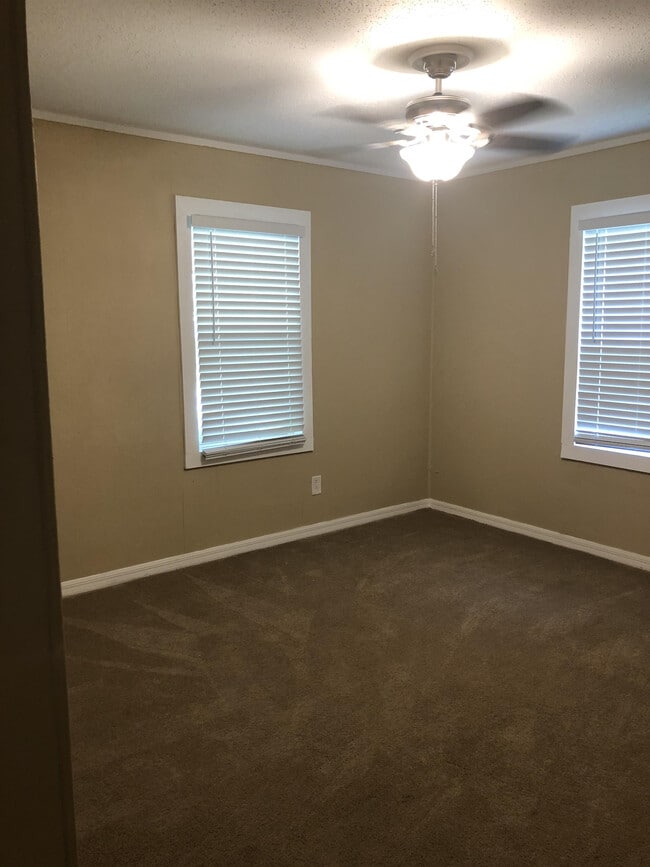 Photo - 3921 Wiggins Dr