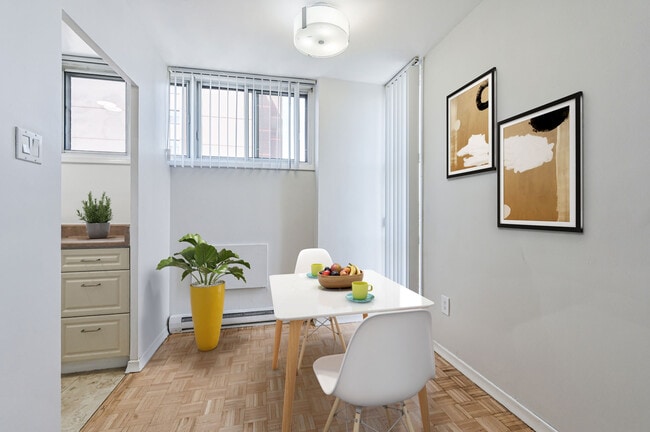 Davisville Tower