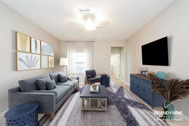 Photo - 5572 Mercado Dr