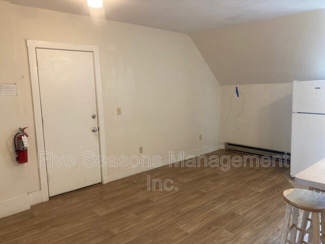 Photo - 55 S Union St