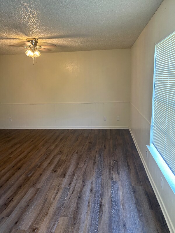 Photo - 1702 Kirk Ave Unidad 102