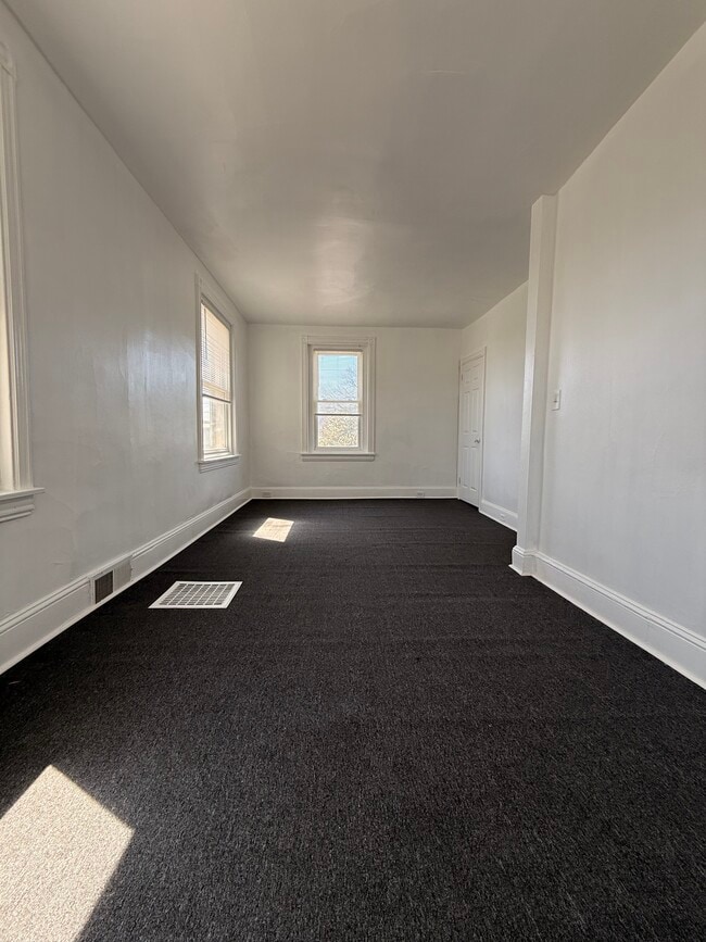 Photo - 1605 DeKalb St Unit 2