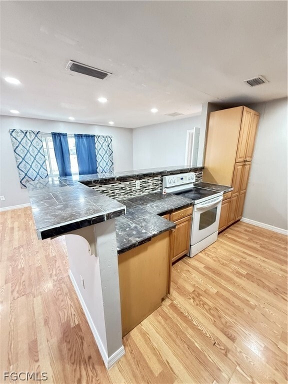 Photo - 403 Cactus Cir