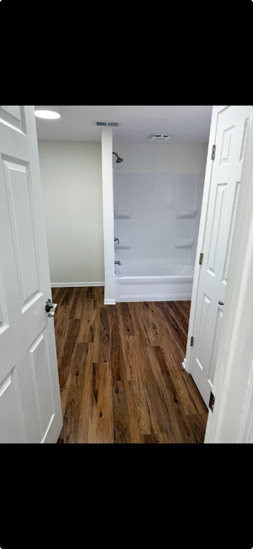 Photo - 9129 Southmoor Ave