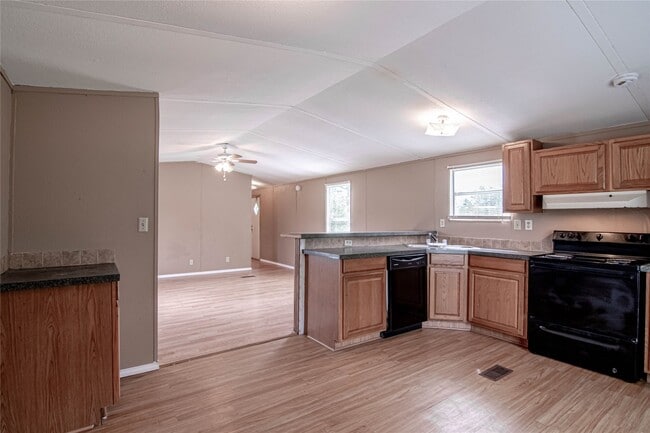 Photo - 1345 FM 405 Rd