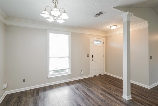 Photo - 809 Clearspring Ct