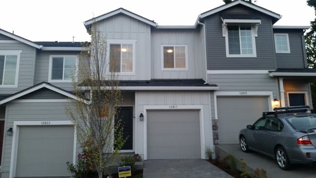 Building Photo - 12817 SE 155th Ave Rental