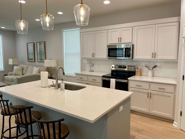 Photo - Great 5 Bedroom in Oxford Commons