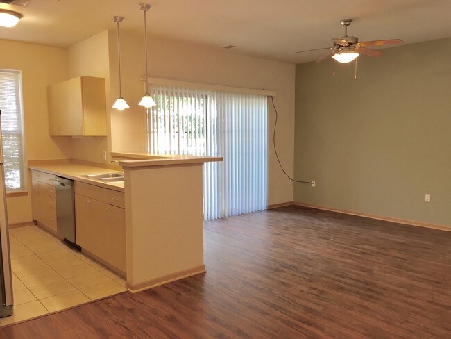 Photo - City Gables Apartments