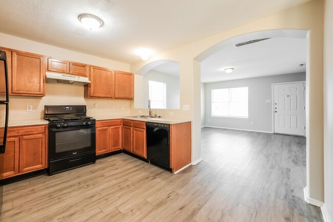 Photo - 7507 Kennemer Dr
