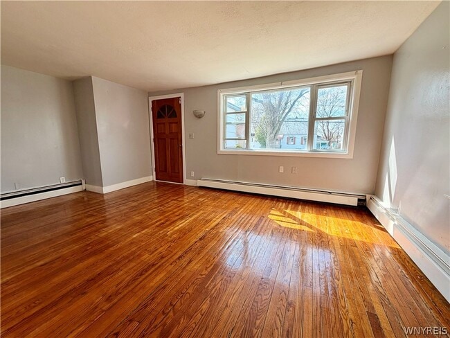 Photo - 175 Texas St