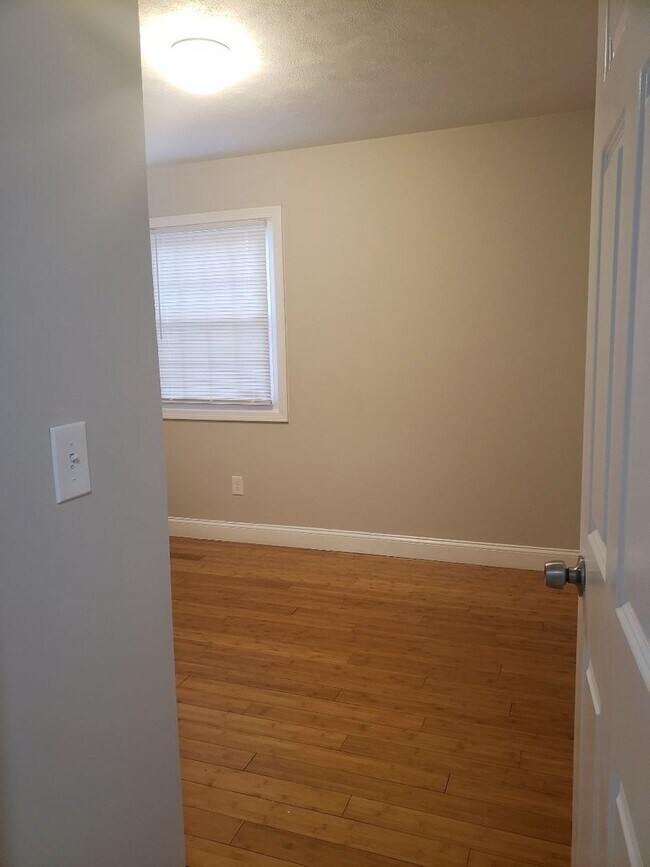 Photo - 65 Hawkins St Apartment Unit 1