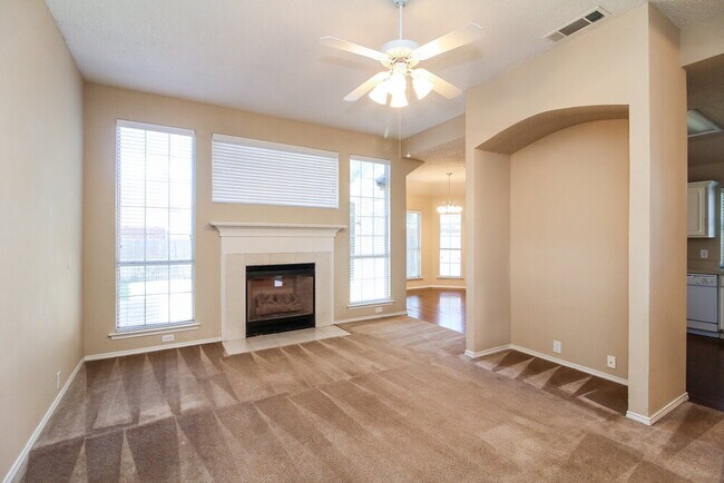 Photo - 10705 Camelot Dr