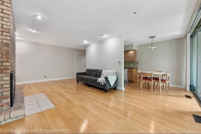 Photo - 5600 Hillcrest Ln Unit 3G