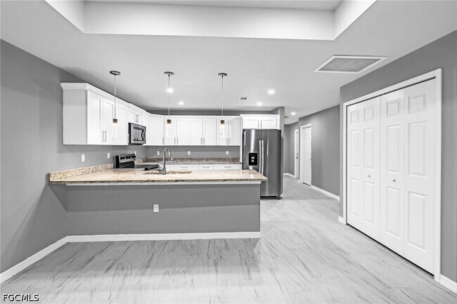 3510 S Grimsley Ct