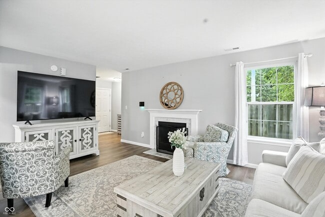 Photo - 6495 Titania Dr