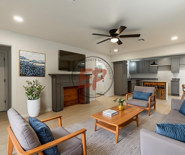 Photo - 207 Joel Hooper Dr